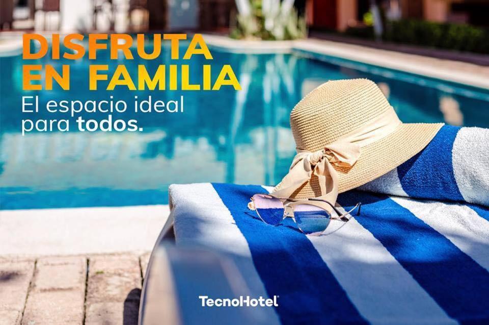 Tecnohotel Itzaes Mérida Exterior foto